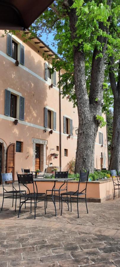 Agriturismo Villino Bellavista Сполето Екстериор снимка