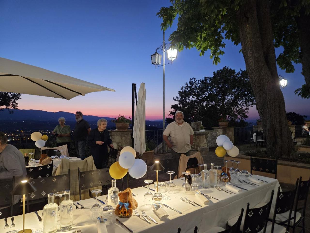 Agriturismo Villino Bellavista Сполето Екстериор снимка