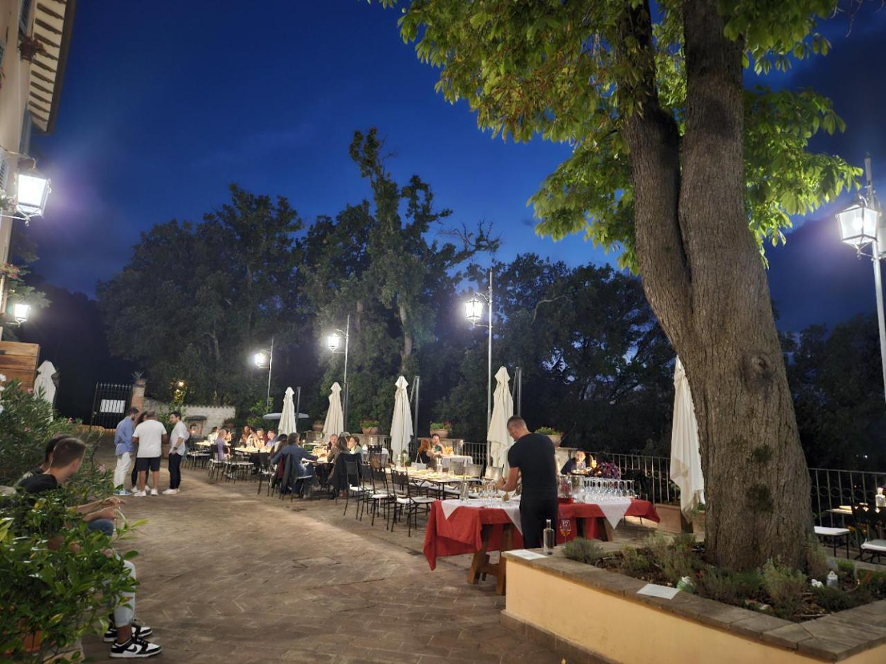 Agriturismo Villino Bellavista Сполето Екстериор снимка